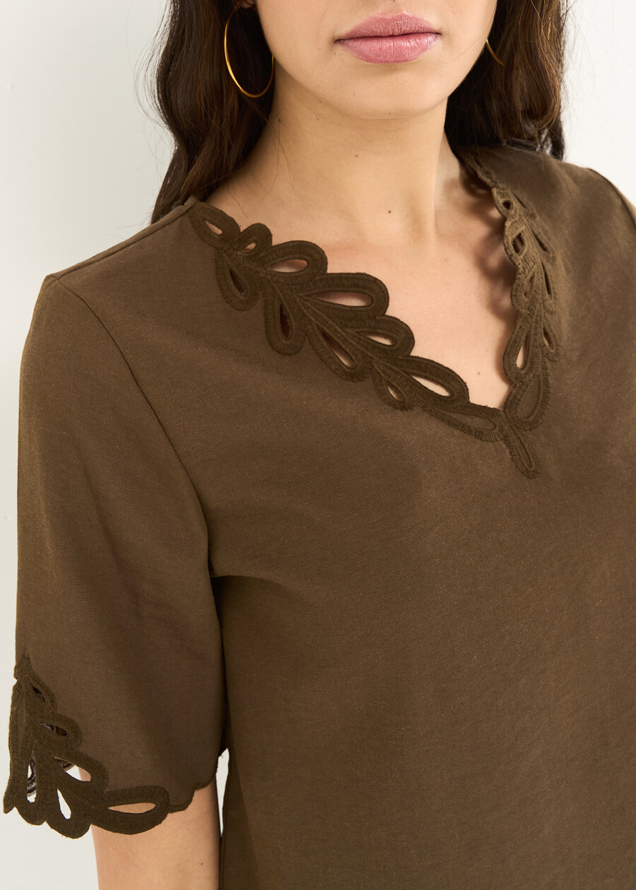 Barbi T-shirt with embroidery MARRONE Woman , image number 2