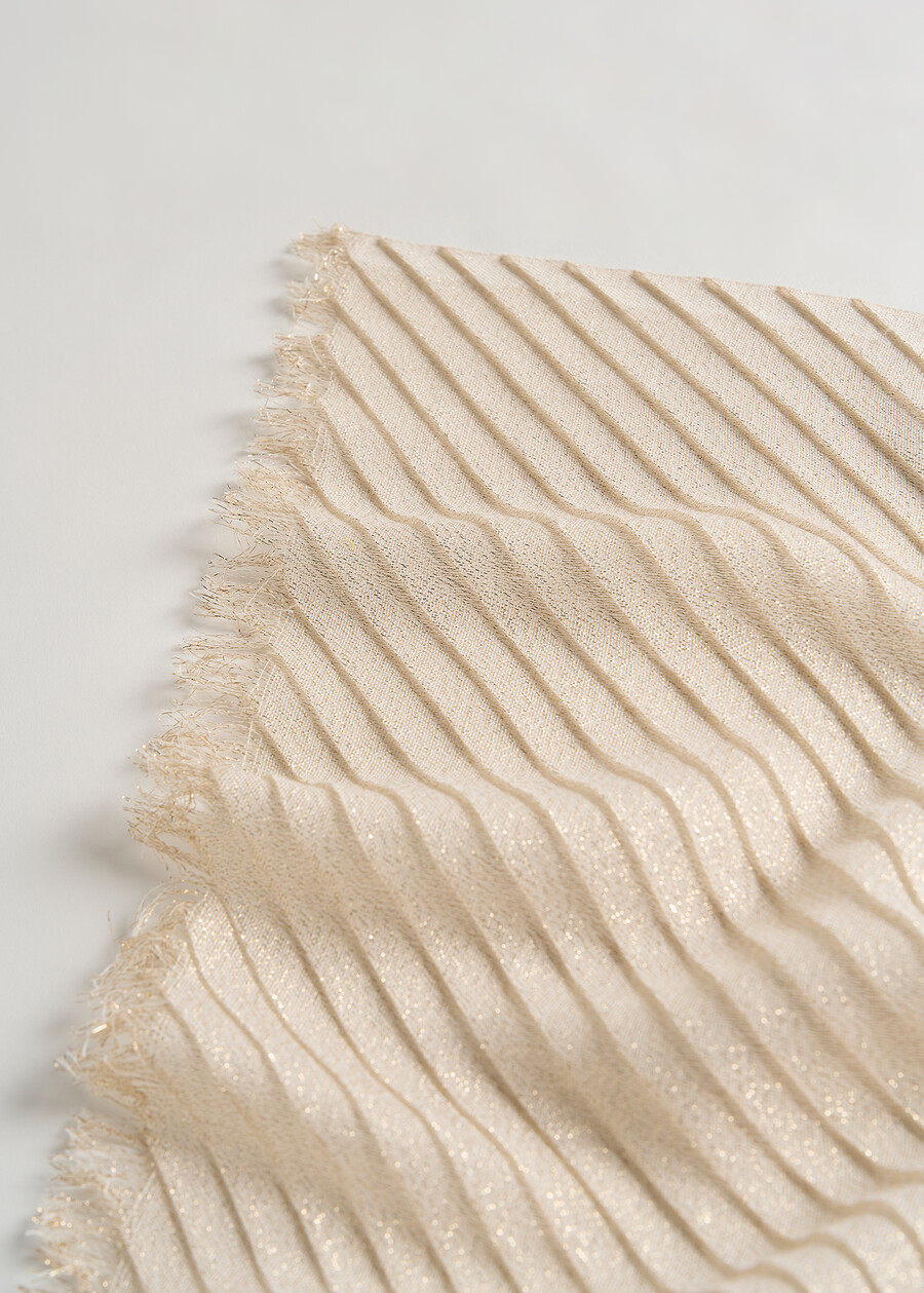 Suellen pleated lurex scarf BEIGE LATTEGOLD Woman , image number 3