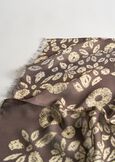Sibyl scarf with stylized flowers MARRONEBLU Woman image number 3